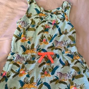 Girls tank size 5T